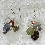 天然石がシャラシャラらゆれる、フックピアス１円オークション