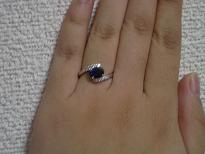 アイオライトリング左手着用