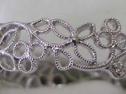 ベーネWGミル・ガーランド(透かし部分アップ)