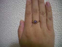 ベーネPGチャロアイト着用(中指)