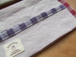 チェックティッシュ２