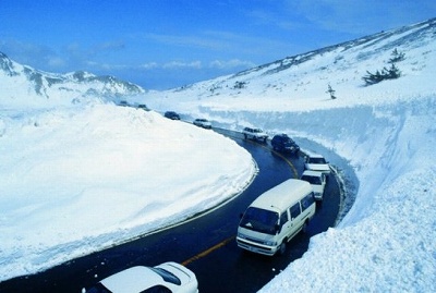 スカイライン（雪の回廊）