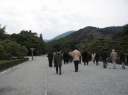 伊勢神宮境内をあるく