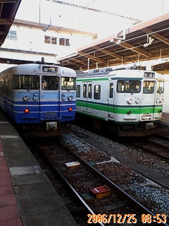 115系新旧新潟色