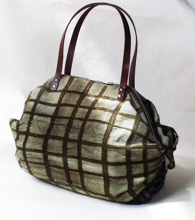 がまころん格子柄ウール