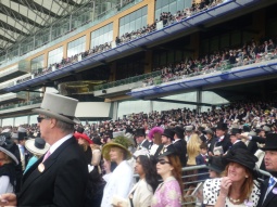 ascot9