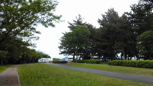 キャンプ風景