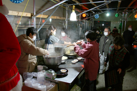 2010-12-18, 西嶋イルミ04.jpg