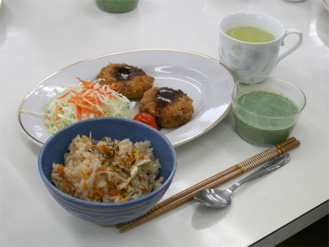 2010-11-16, 郷土料理をつくろう 08.jpg