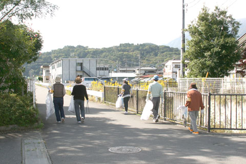 2010-10-23, クリーン＆ウォーキング（和紙の里） 02.jpg