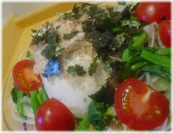 豆腐サラダ
