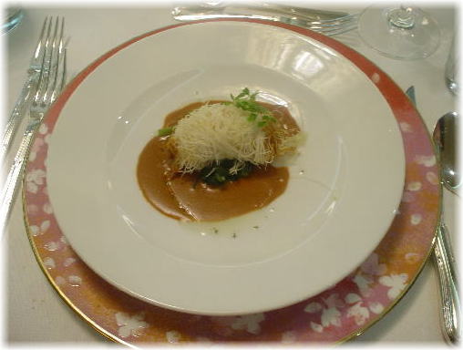 手長海老のカダイフ包み焼き