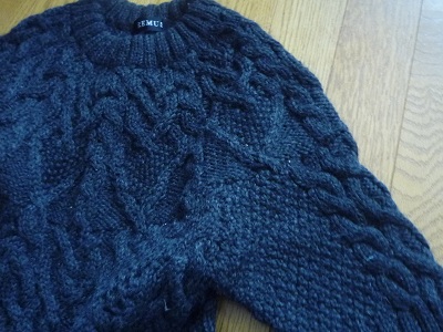 編みこみニット☆