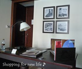 ドバイホテルパレスデスク