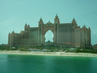 ドバイ1日目アトランティス