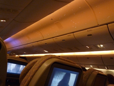 エミレーツ航空機内2