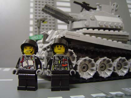 二連砲身型戦車：フィグと共に・・・