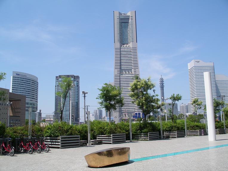 みなとみらい（馬車道駅近く）