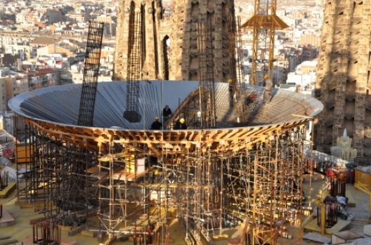 サグラダ・フアミリア 74