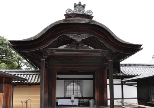 鹿苑寺の金閣 11