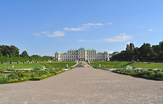 ベルベデーレ宮殿 12