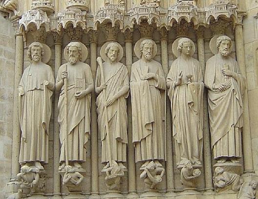 ノートルダム寺院の12使徒 2