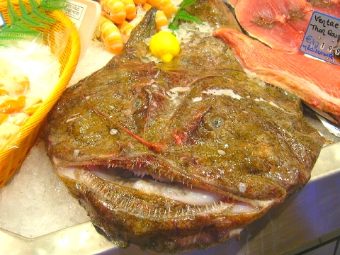 ビクトル・ユゴー市場　2