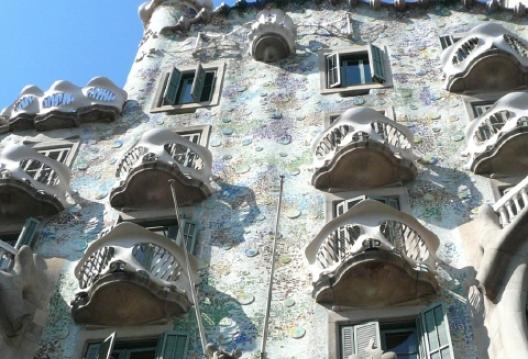 カサ・バトリョ 10