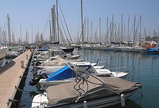 フランス、カンヌ 16