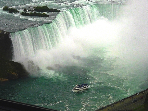 ナイアガラフォールズ 15
