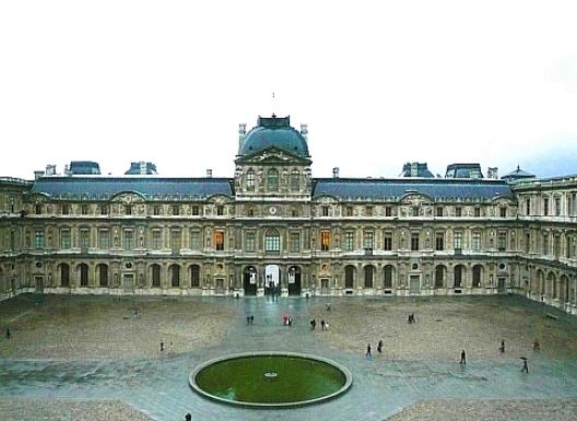 ルーヴル宮殿 7