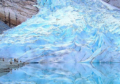 ブリクスダール氷河 7