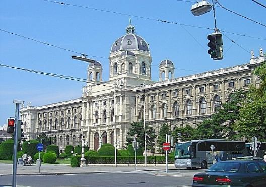 リンクシュトラーセ 4