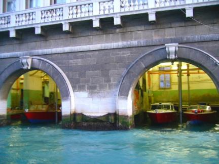 ベネチアの消防船 2