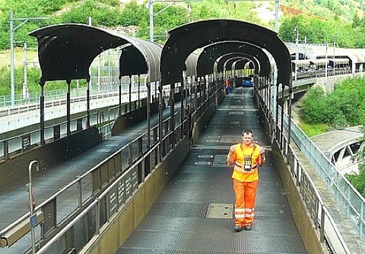 カートレイン 12