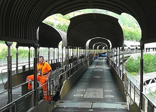 カートレイン 13