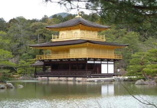 鹿苑寺の金閣 2