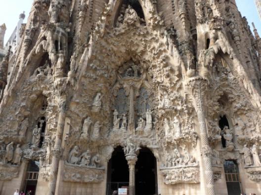 降誕のファサード 10