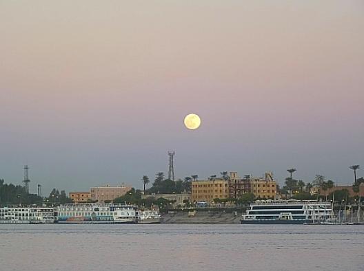 ルクソール、ナイル 5