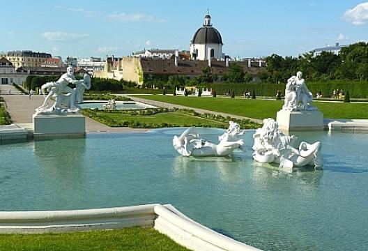 ベルベデーレ宮殿 17