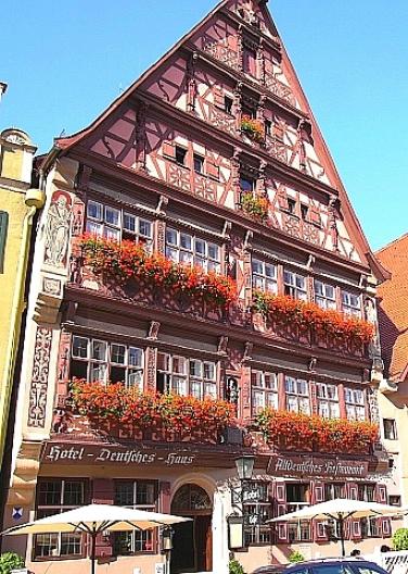 ディンケルスビュール 4