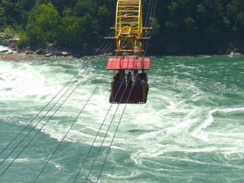 ワール・プール・エアロ・カー　2