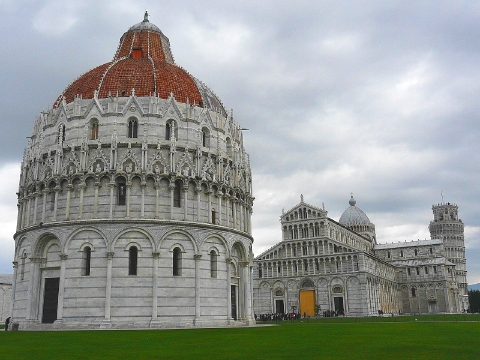 ピサの洗礼堂