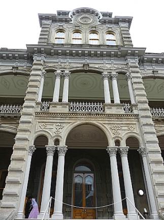 イオラニ宮殿　4