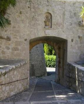 サンポール・ドゥ・ヴァンス 17