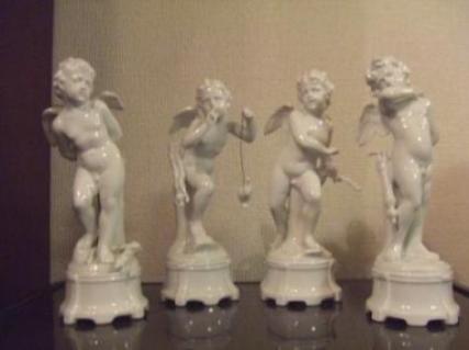 リチャード・ジノリ　天使のフィギュア 1