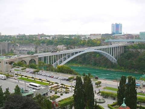 ナイアガラのレインボーブリッジ 1