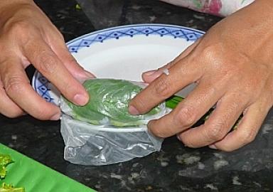 生春巻の作り方 4