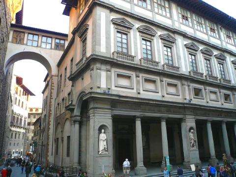 ヴァザーリの廻廊　3