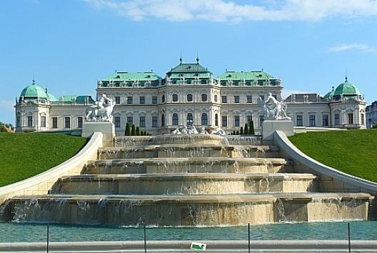 ベルベデーレ宮殿　21